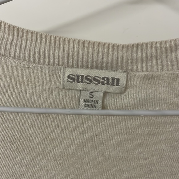 Off White Sussan Long Sleeve Cardigan - Picture 2 of 6